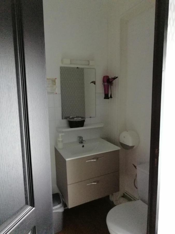 圣泰蕾兹酒店 卢德 外观 照片