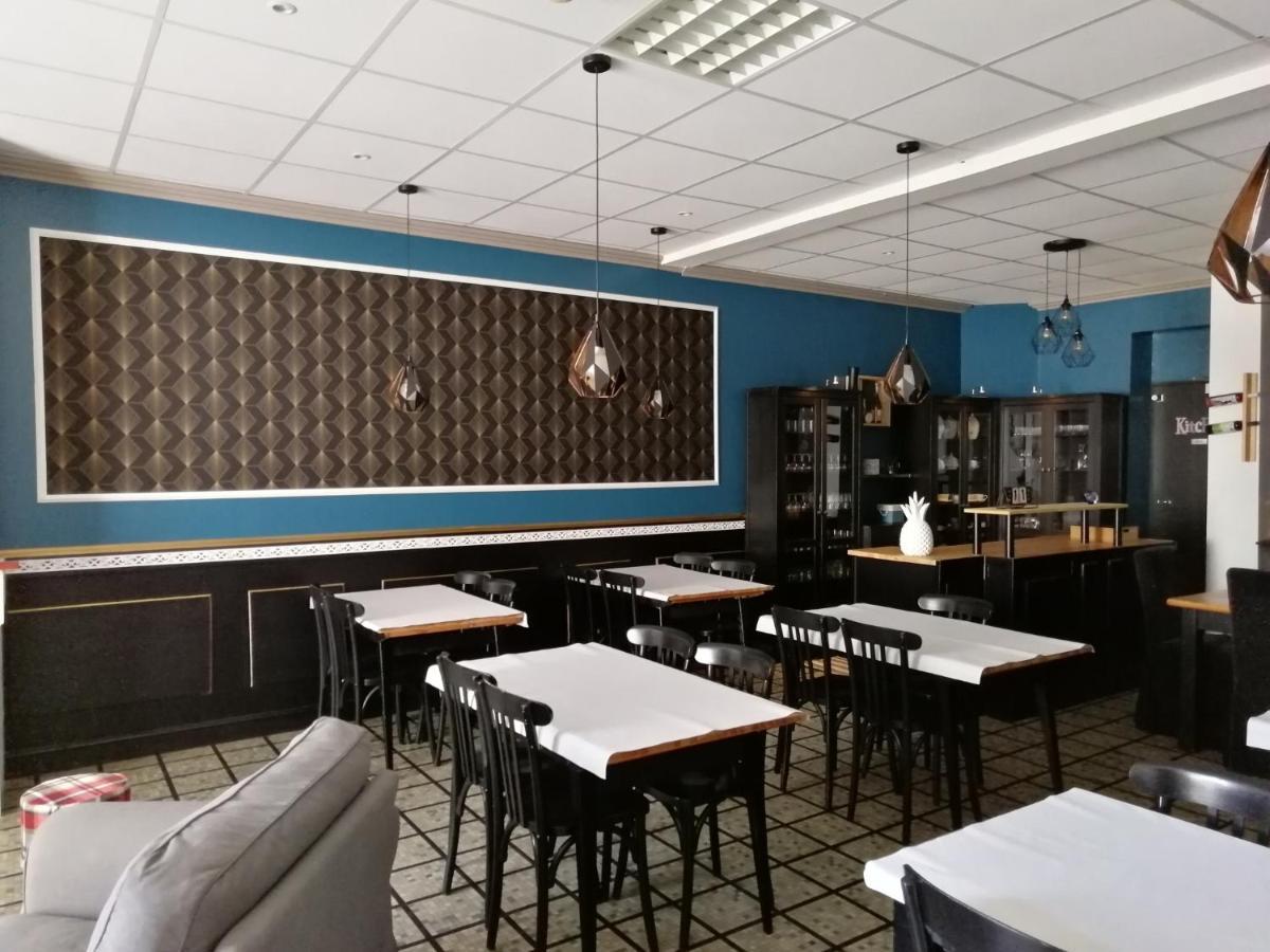 圣泰蕾兹酒店 卢德 外观 照片
